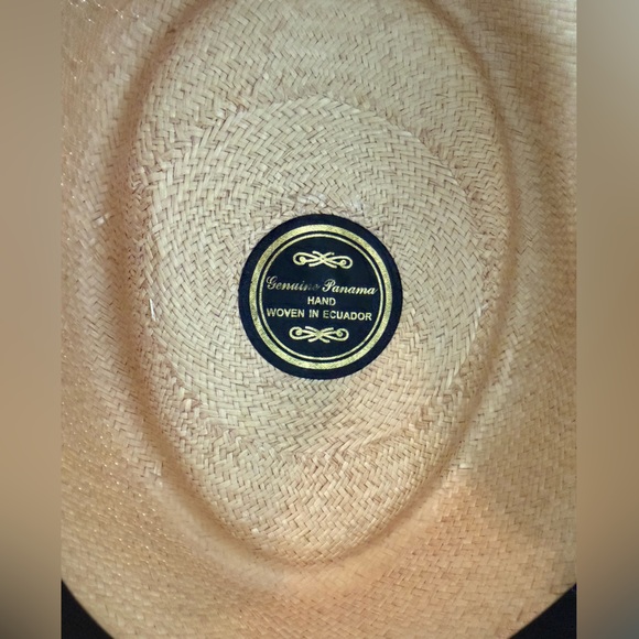 Stylish Hand woven Panama Straw Hat for Women - NWOT - Picture 2 of 6